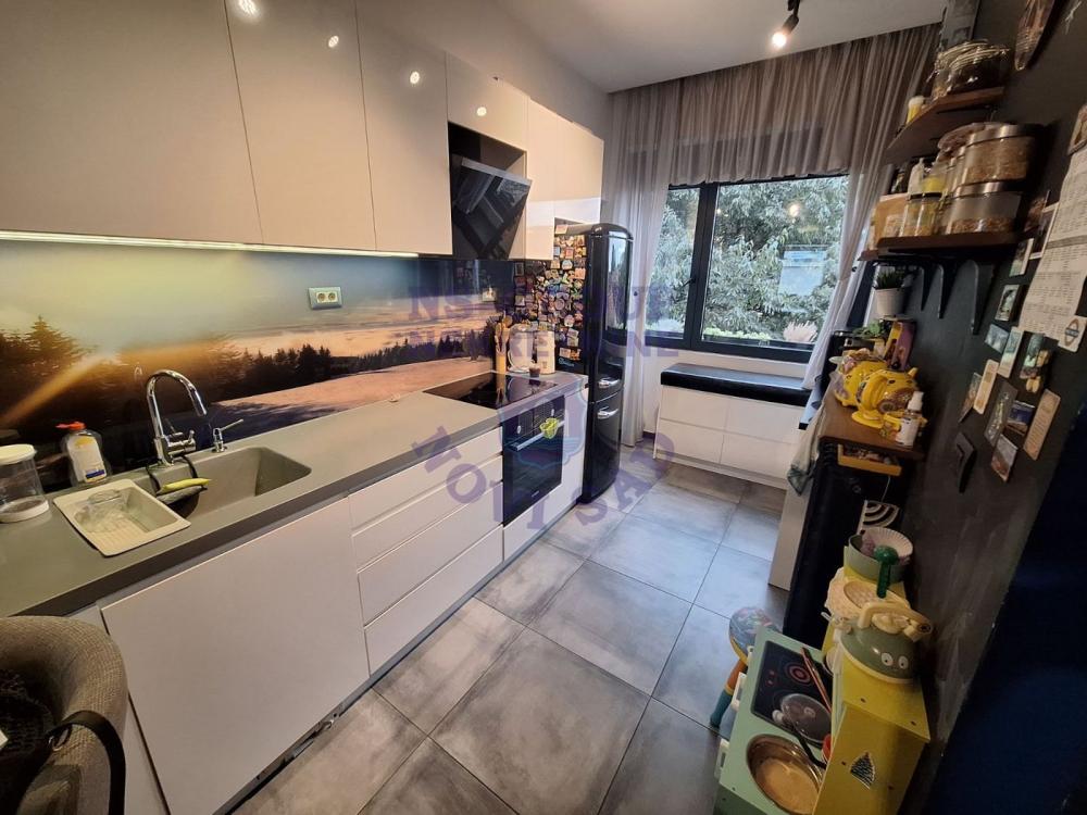 Slika 11 - Jako retko u ponudi, fenomenalan