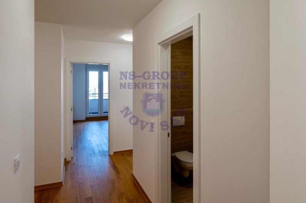 Slika 0 - Nov, neusljevan komforan stan