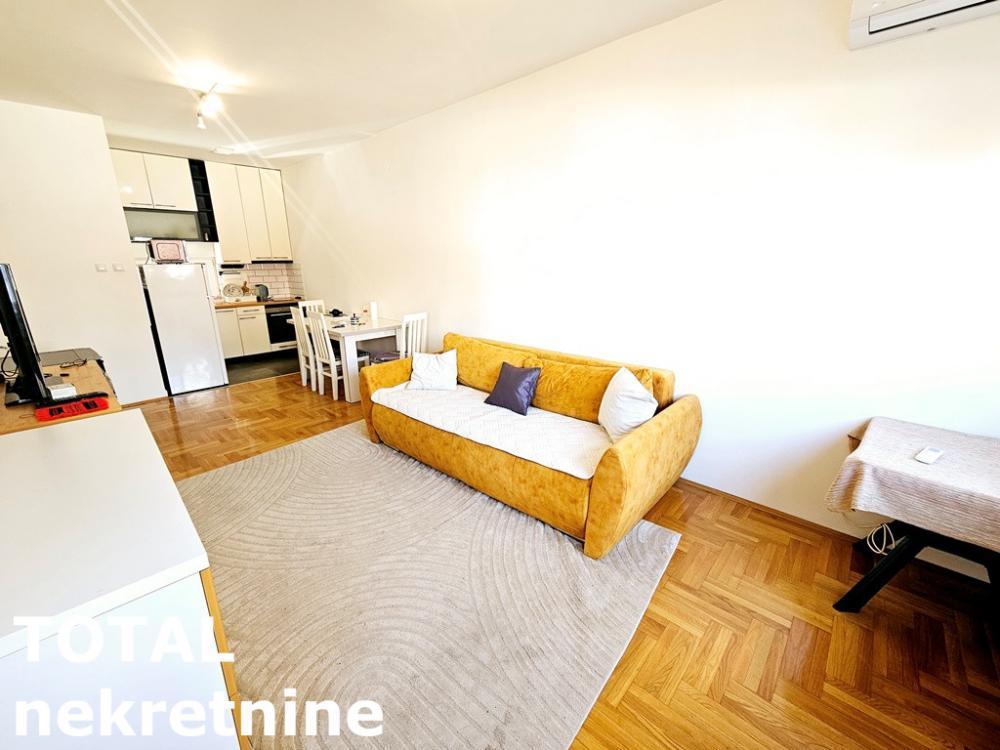 Glavna slika -Stan,NOVI SAD,TELEP,kv: 42.00, € 129000, ID: 1101367