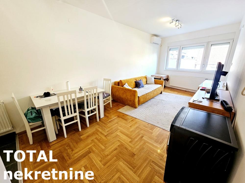 Slika 3 - Stan,NOVI SAD,TELEP,kv: 42.00, € 129000, ID: 1101367