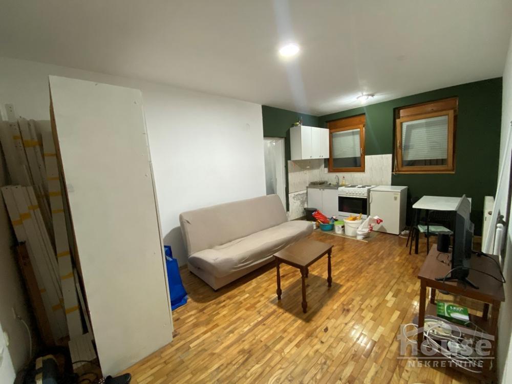 Glavna slika -Stan,NOVI SAD,ZELEZNICKA STANICA,kv: 22.00, € 65920, ID: 1064479