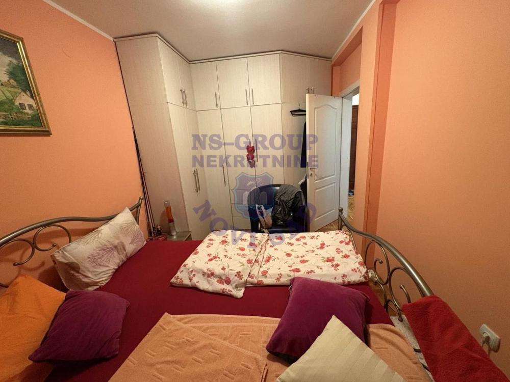 Slika 6 - Dvosoban stan na Bulevaru Patrijarha Pavla! 