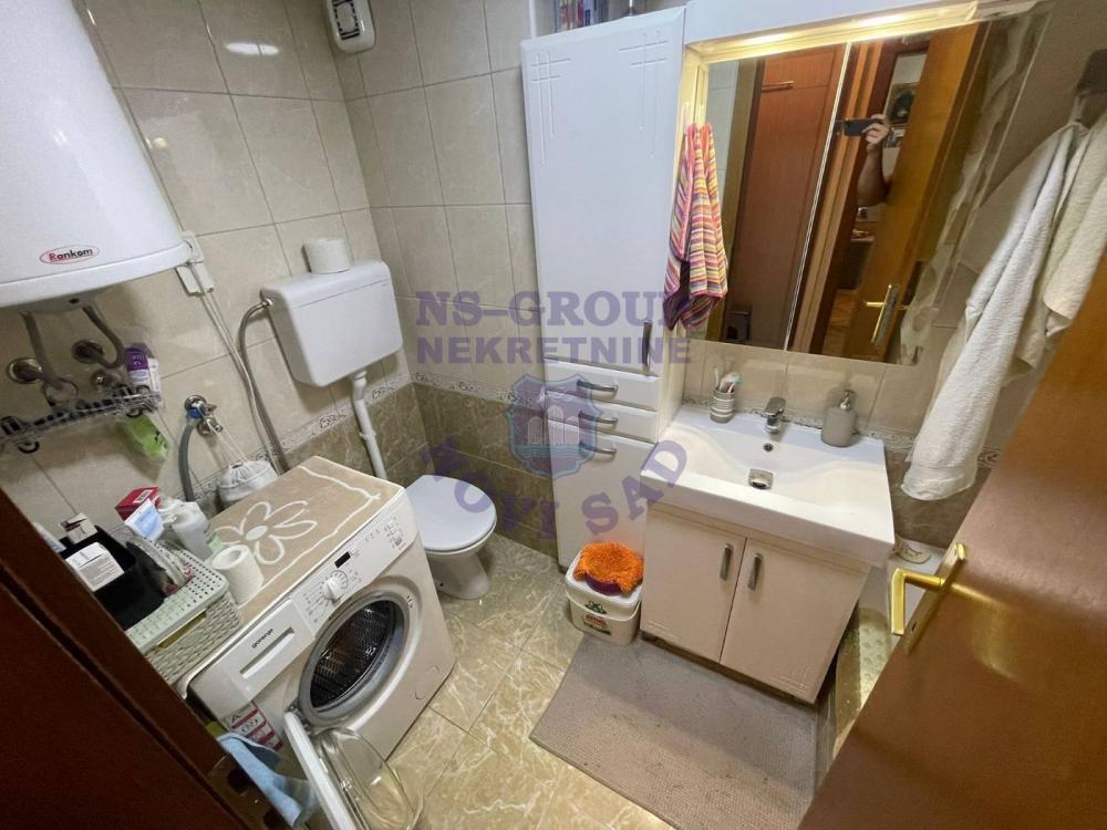 Slika 4 - Namešten dvosoban stan kod Sajma! 