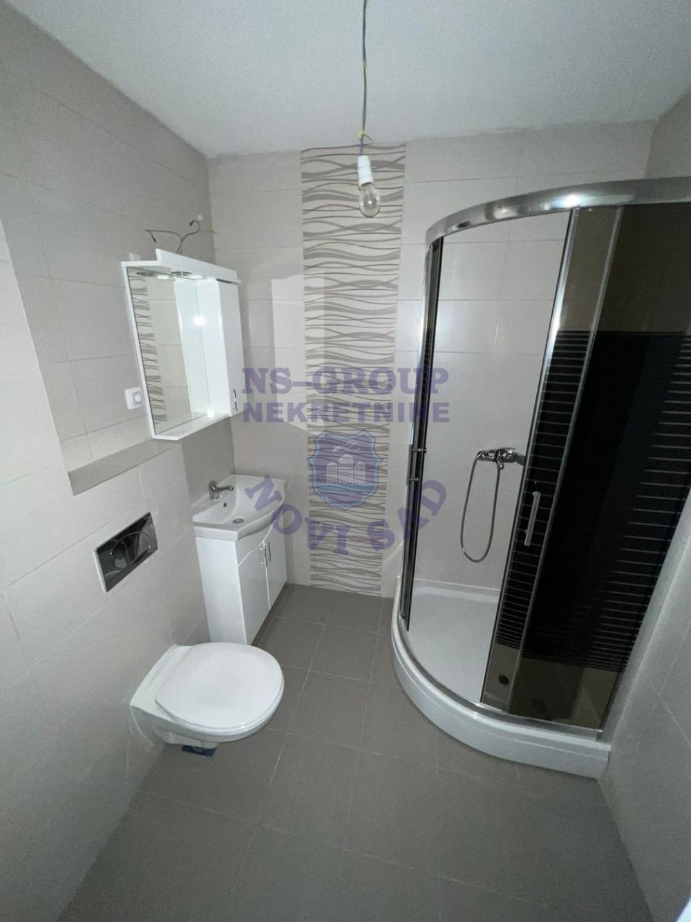 Slika 7 - Trosoban  useljiv stan na Tatarskom brdu! 