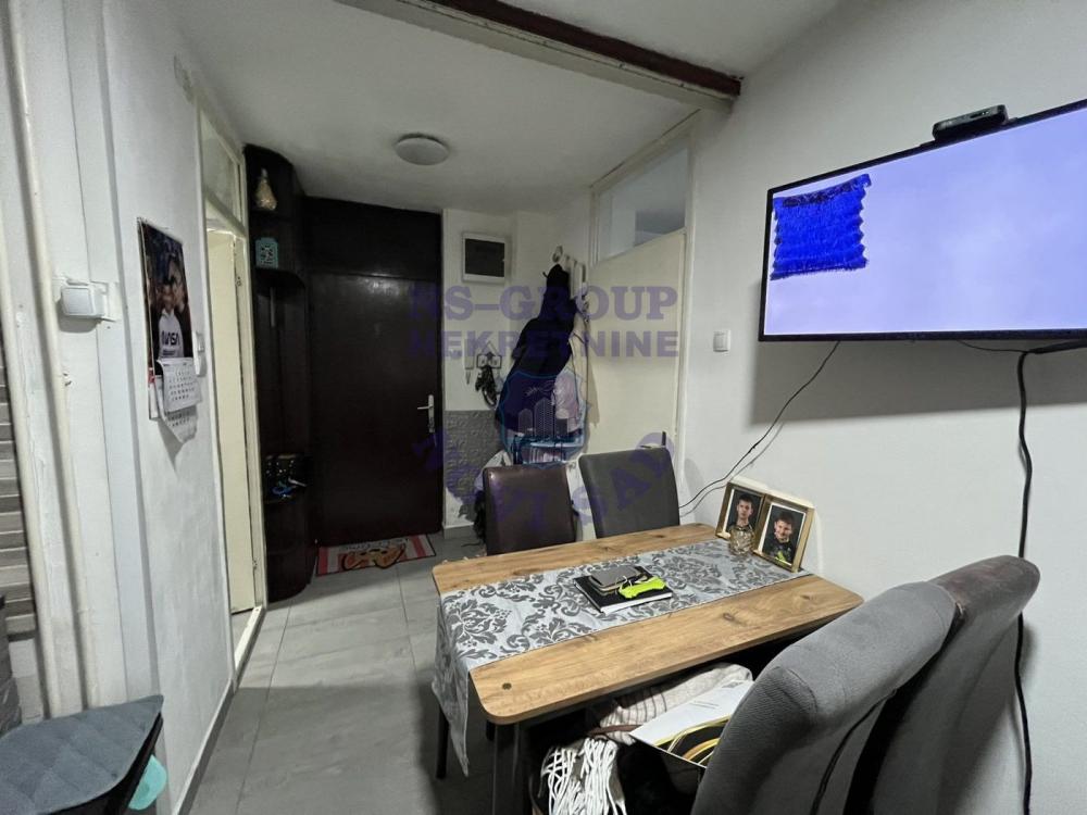 Slika 2 - Odličan jednosoban stan na Novom Naselju! 