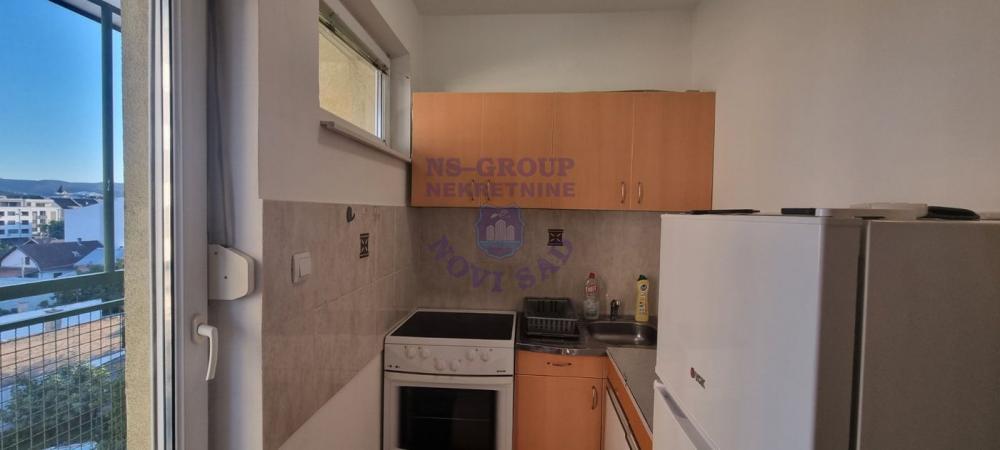 Slika 3 - Odlična garsonjera na Bulevaru Evrope!