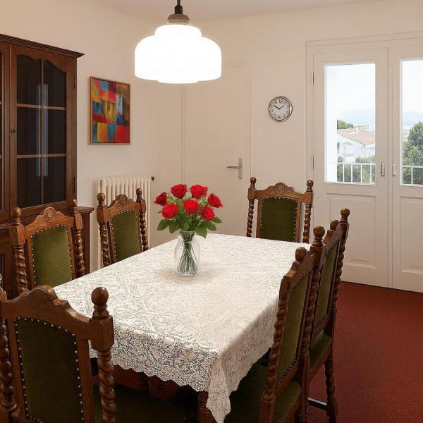 Slika 1 - Trosoban, 86m2, Novi Sad centar Novi Sad, sa terasom, ima lift