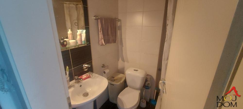 Slika 2 - Stan,NOVI SAD,CENTAR,kv: 26, € 97500, ID: 1030953