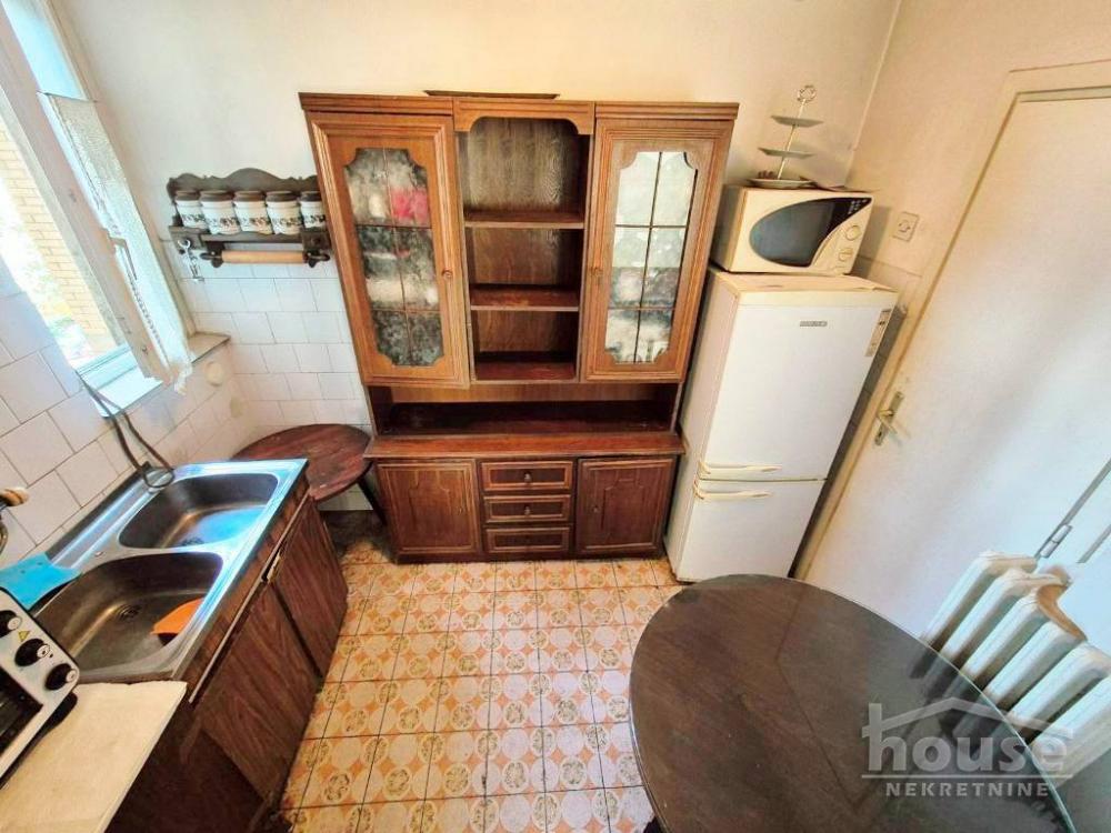 Slika 8 - Stan,NOVI SAD,GRBAVICA,kv: 69.00, € 181400, ID: 1064430