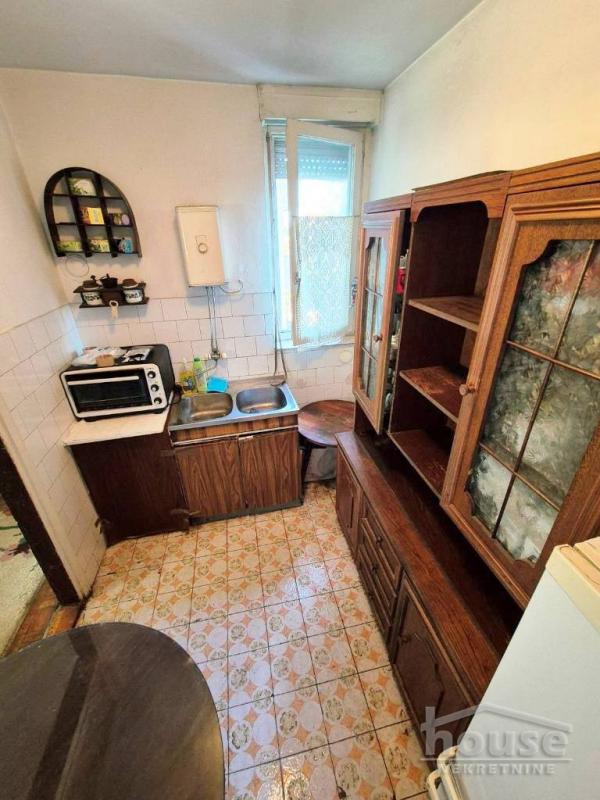 Slika 9 - Stan,NOVI SAD,GRBAVICA,kv: 69.00, € 181400, ID: 1064430