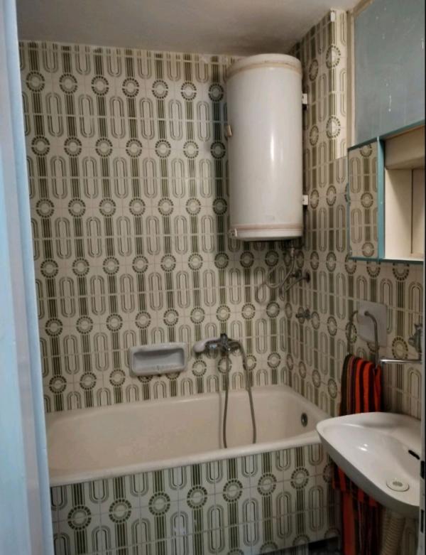 Slika 3 - Stan,NOVI SAD,SATELIT,kv: 46.00, € 99900, ID: 1055943