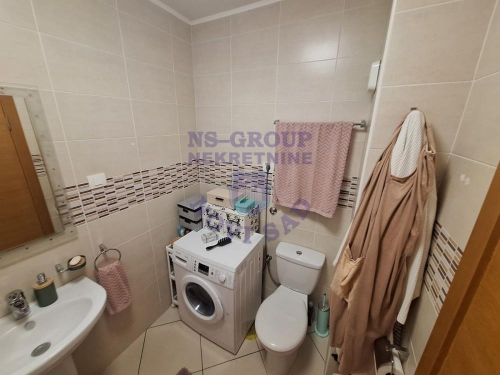 Slika 6 - Odličan trosoban stan na Bulevaru oslobođenja!