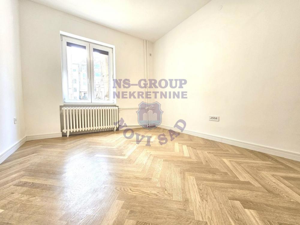 Slika 6 - Kompletno renoviran trosoban stan na TOP lokaciji!