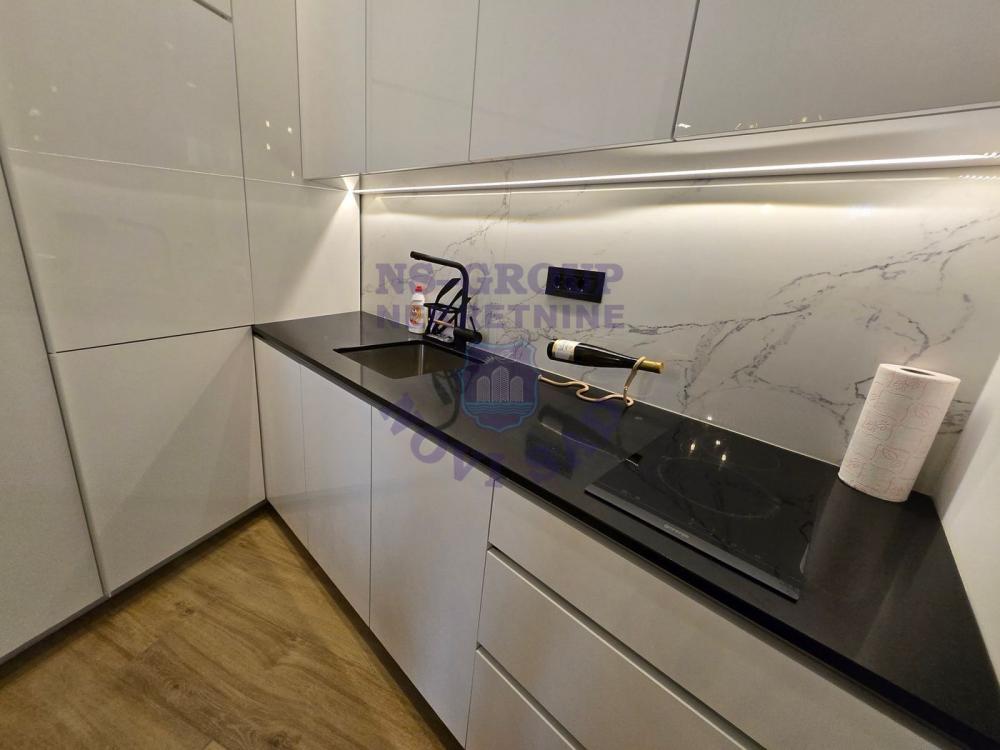 Slika 3 - Fantastičan stan u samom centru Novog Sada!