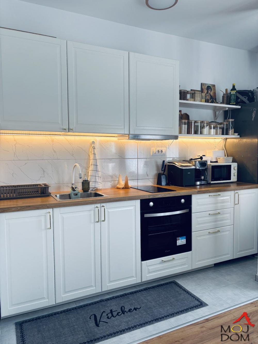 Slika 4 - Stan,NOVI SAD,ADICE,kv: 29, € 90000, ID: 1030803