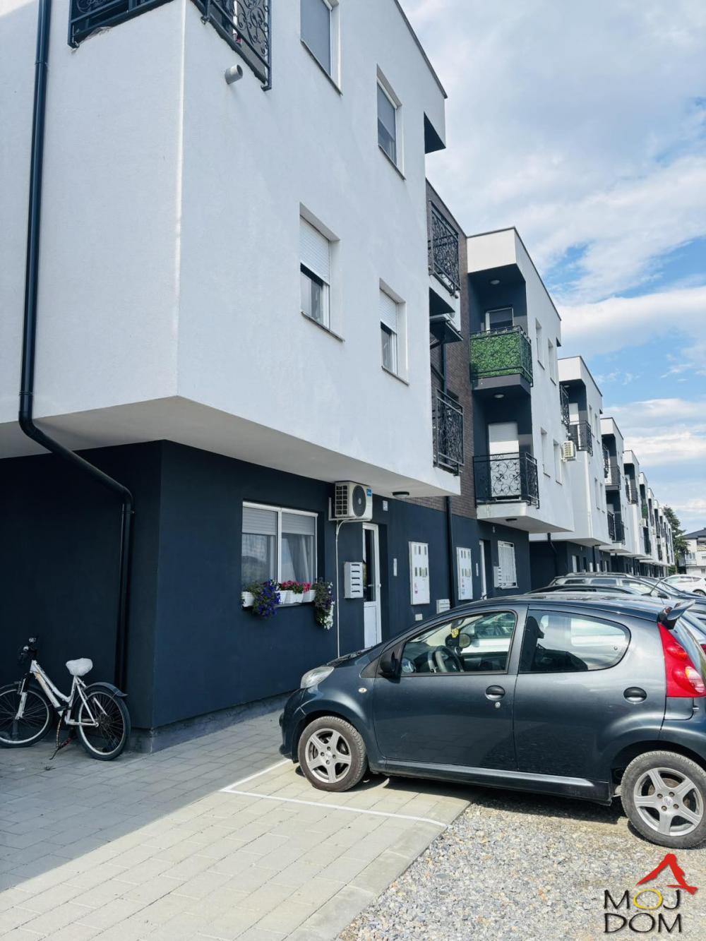 Slika 7 - Stan,NOVI SAD,ADICE,kv: 29, € 90000, ID: 1030803