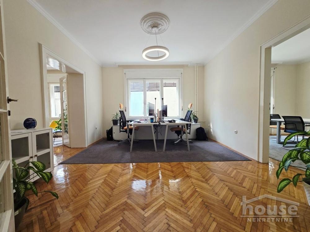 Slika 1 - Stan,NOVI SAD,CENTAR,kv: 130.00, € 390000, ID: 1064535