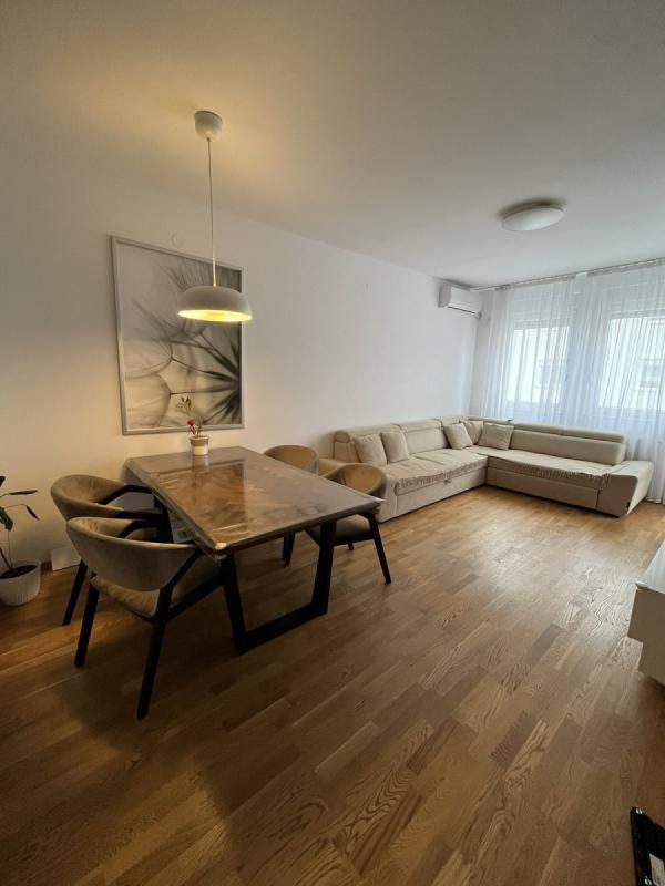 Glavna slika -Stan,NOVI SAD,ŠIRI CENTAR,kv: 63.00, € 206000, ID: 1057195