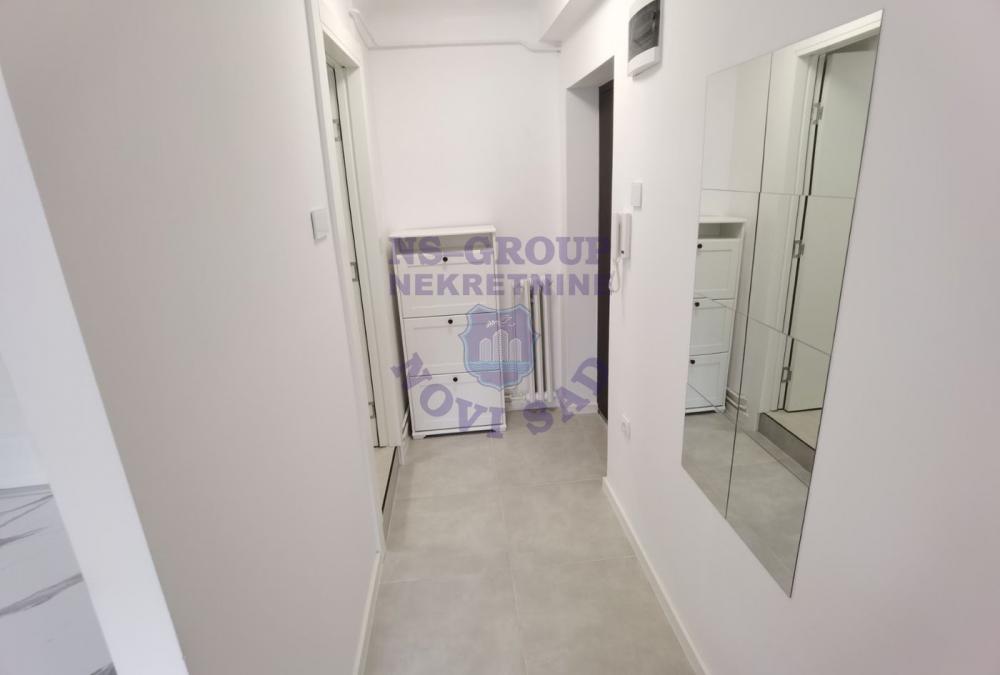 Slika 5 - Kompletno renovirana i nameštena garsonjera!