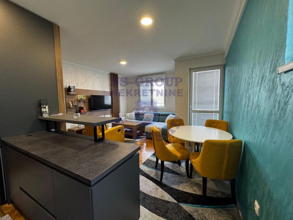 Slika 3 - Vrhunska nekretnina, neposredna blizina pešačke zone