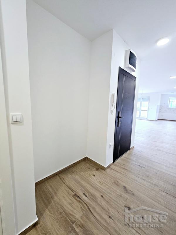 Slika 9 - Stan,NOVI SAD,ADICE,kv: 108.00, € 183550, ID: 1064543