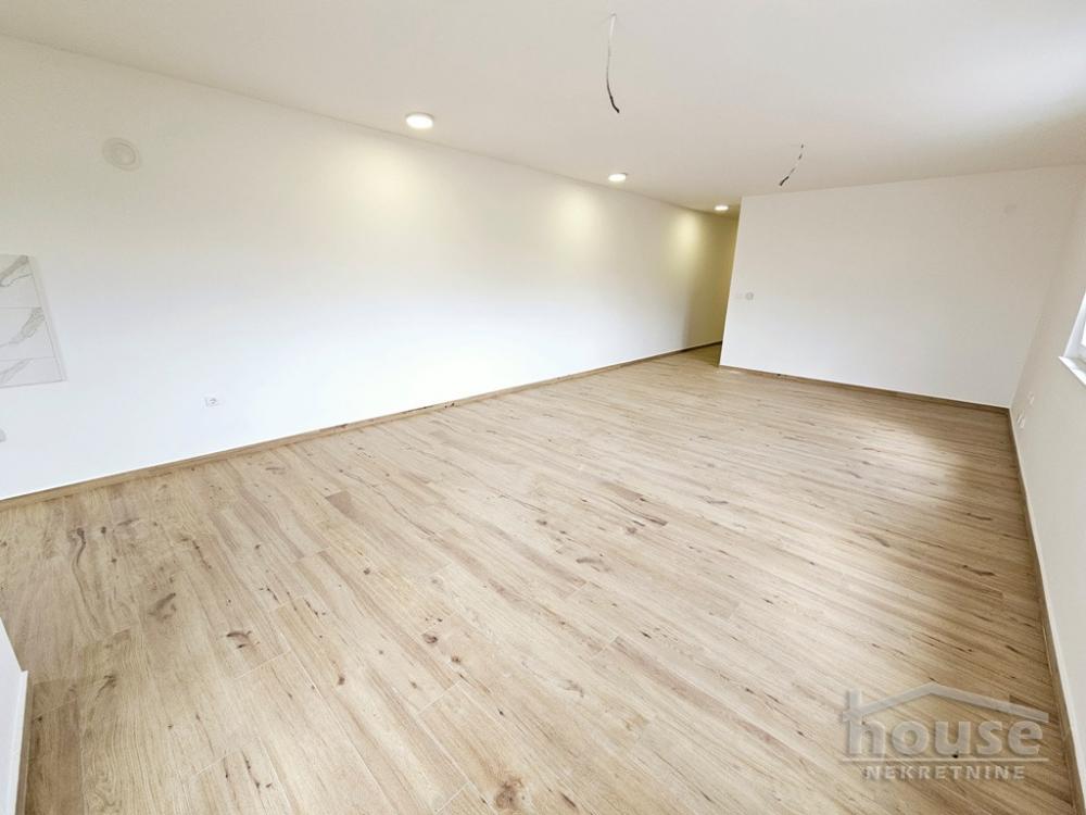 Slika 4 - Stan,NOVI SAD,ADICE,kv: 108.00, € 183550, ID: 1064543