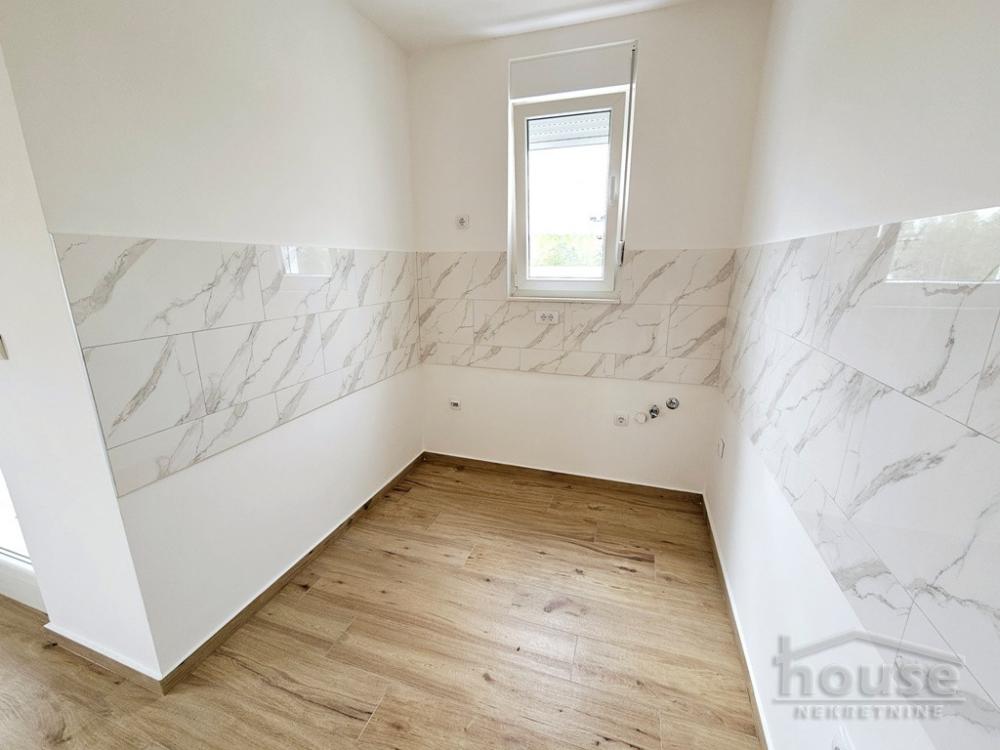 Slika 5 - Stan,NOVI SAD,ADICE,kv: 108.00, € 183550, ID: 1064543