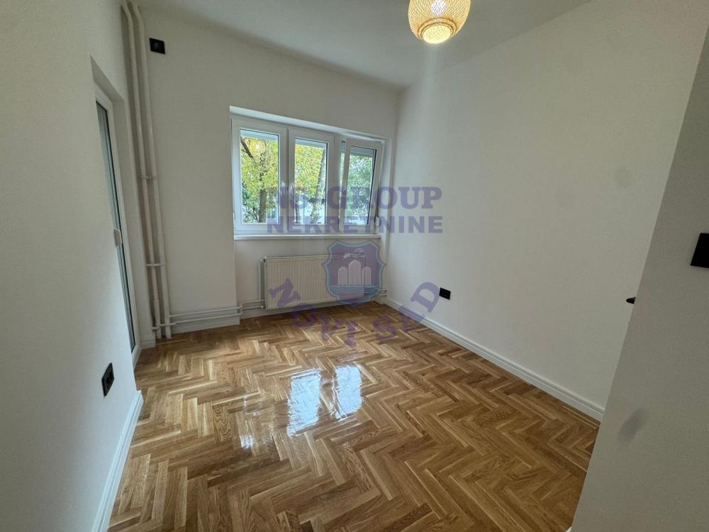 Slika 3 - Kompletno renoviran troiposoban stan na Avijaciji!