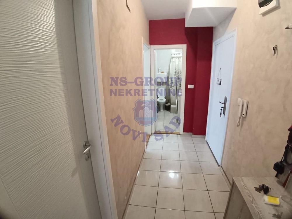 Slika 4 - Odličan dvoiposoban stan na Bulevaru Evrope!