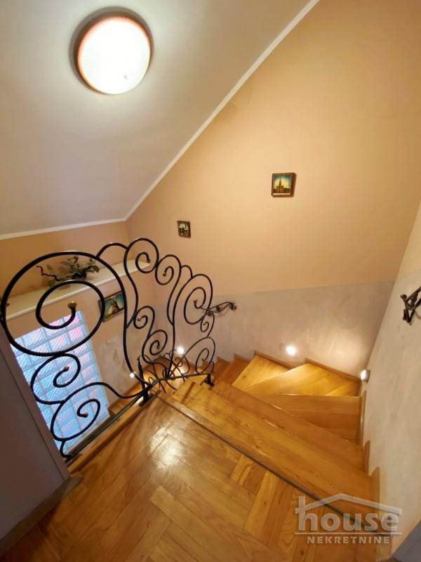 Slika 7 - Stan,NOVI SAD,SAJAM,kv: 100.00, € 240000, ID: 1064530