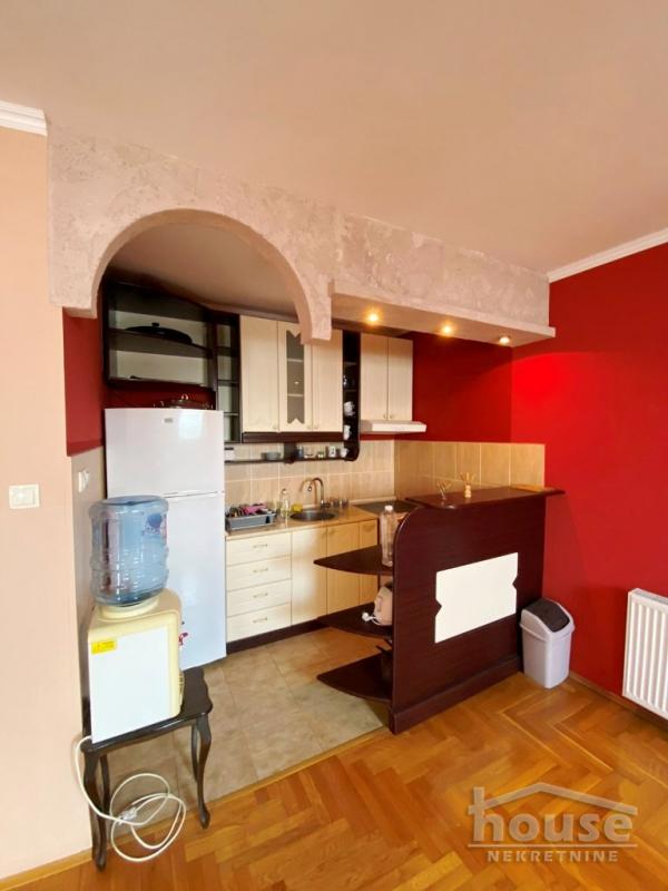 Slika 3 - Stan,NOVI SAD,SAJAM,kv: 100.00, € 240000, ID: 1064530