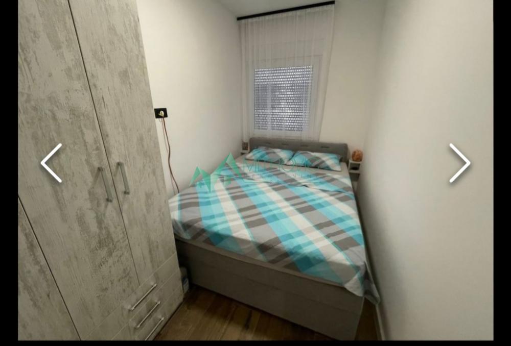 Slika 6 - Kompletno namešten stan sa parking mestom uključenim u cenu!