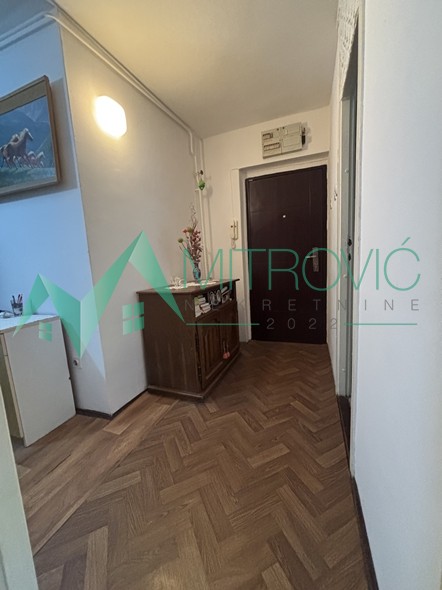 Slika 5 - PORODIČAN, TROSOBAN STAN - NOVO NASELJE 