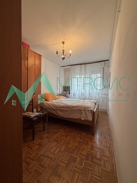 Slika 7 - PORODIČAN, TROSOBAN STAN - NOVO NASELJE 