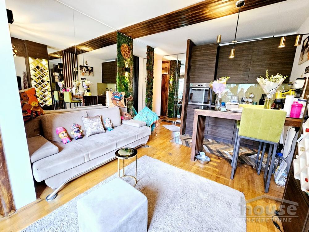 Slika 5 - Stan,NOVI SAD,GRBAVICA,kv: 36.00, € 120000, ID: 1064599