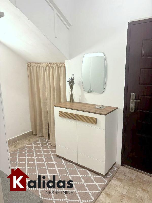 Slika 10 - Stan,NOVI SAD,TELEP,kv: 52, € 144200, ID: 1008181