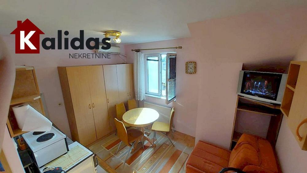 Glavna slika -Stan,NOVI SAD,SALAJKA,kv: 18, € 56000, ID: 1008197