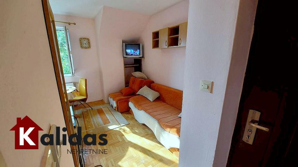 Slika 1 - Stan,NOVI SAD,SALAJKA,kv: 18, € 56000, ID: 1008197