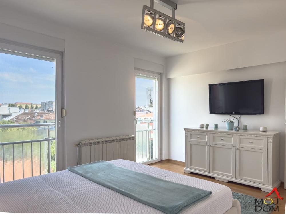 Slika 7 - Stan,NOVI SAD,CENTAR,kv: 112, € 391400, ID: 1031195