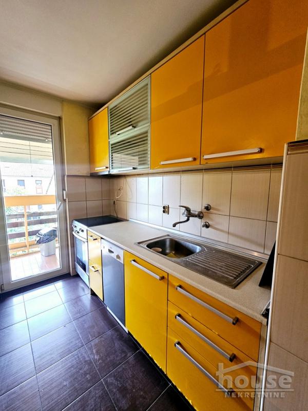 Slika 7 - Stan,NOVI SAD,NOVO NASELJE ŠONSI,kv: 78.00, € 174750, ID: 1064600
