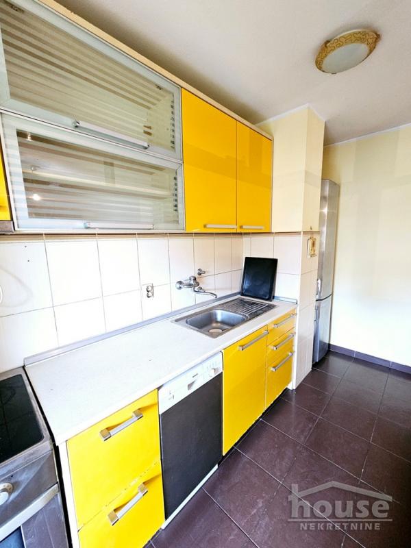 Slika 8 - Stan,NOVI SAD,NOVO NASELJE ŠONSI,kv: 78.00, € 174750, ID: 1064600