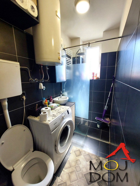 Slika 8 - Stan,NOVI SAD,CENTAR,kv: 33, € 110000, ID: 1030963