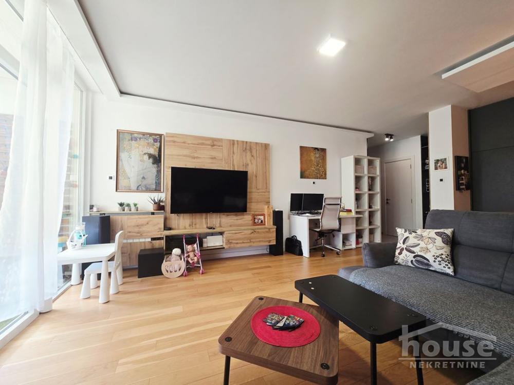 Slika 3 - Stan,NOVI SAD,BULEVAR PATRIJARHA PAVLA,kv: 74.00, € 218300, ID: 1064545