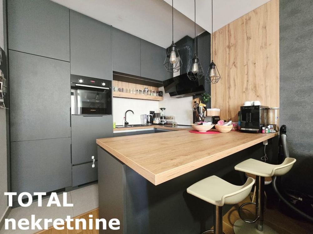 Slika 6 - Stan,NOVI SAD,BULEVAR PATRIJARHA PAVLA,kv: 74.00, € 205000, ID: 1101393