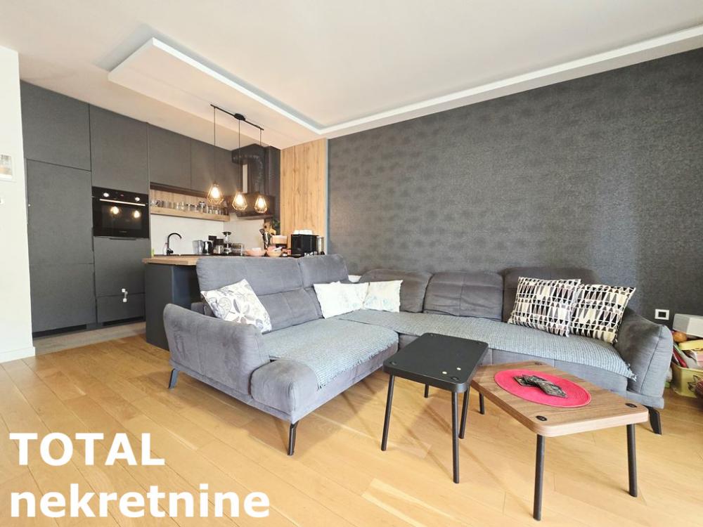 Slika 2 - Stan,NOVI SAD,BULEVAR PATRIJARHA PAVLA,kv: 74.00, € 205000, ID: 1101393