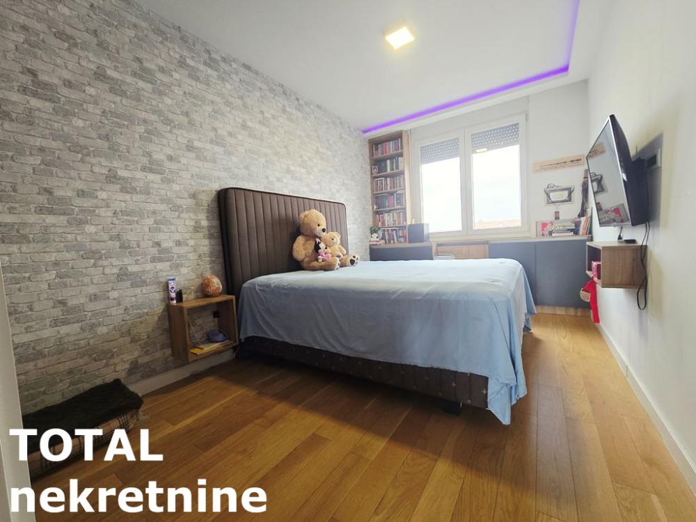 Slika 8 - Stan,NOVI SAD,BULEVAR PATRIJARHA PAVLA,kv: 74.00, € 205000, ID: 1101393