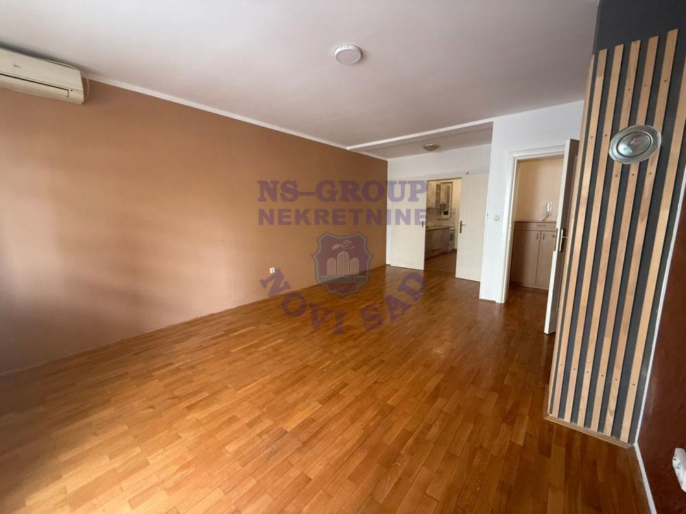 Slika 2 - 555803-Jednosoban-41m2-Grbavica