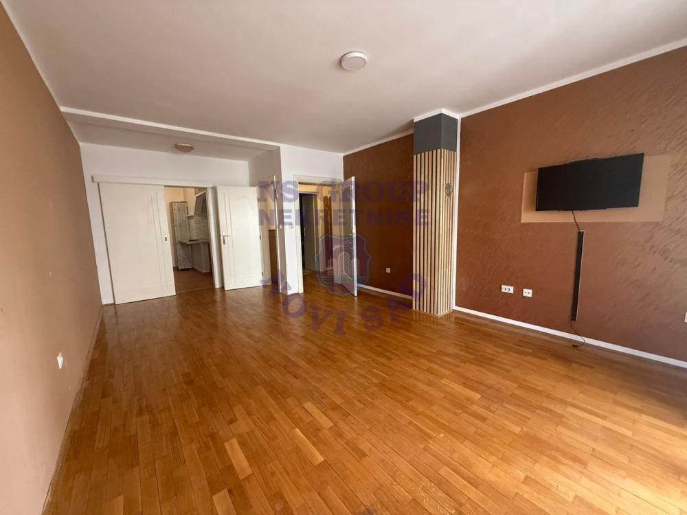 Glavna slika -555803-Jednosoban-41m2-Grbavica