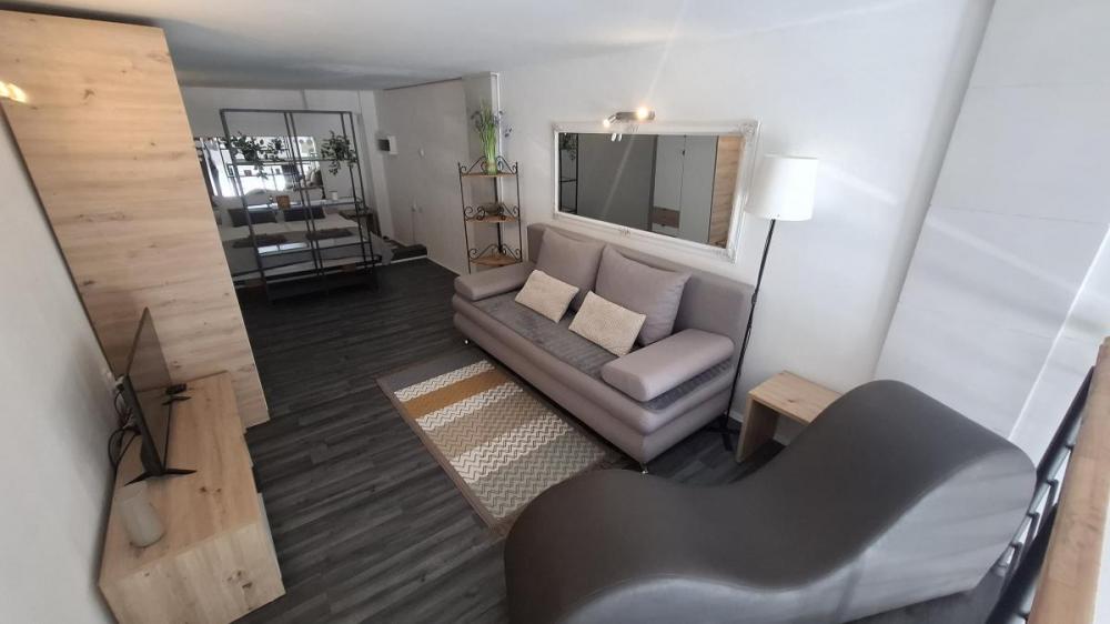 Slika 9 - Dvosoban stan sa nameštajem blizu Centra