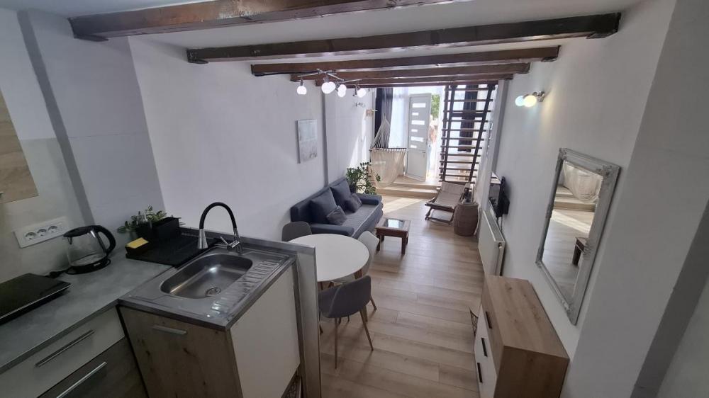 Slika 4 - Dvosoban stan sa nameštajem blizu Centra